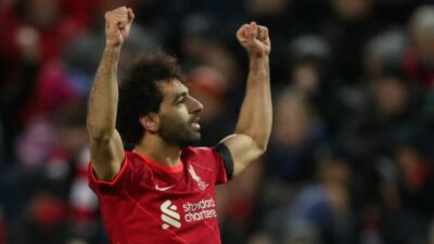 محمد صلاح يقود ليفربول للفوز على” أستون فيلا”