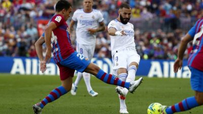 ريال مدريد يحسم كلاسيكو السوبر بفوز شاق على برشلونة