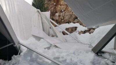 العاصفة تُلحق أضراراً بمستشفى
