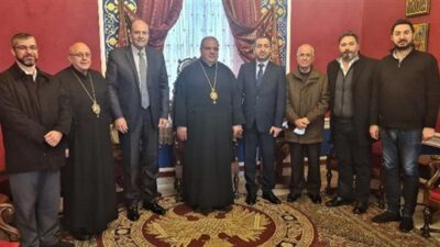 المطران ابراهيم أمام وفد من “الوطنيّ الحرّ”: الوطن يبقى فوق الجميع