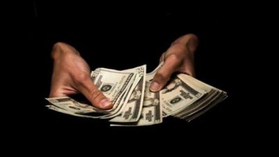 ما هو مصير سعر الدولار في المرحلة المقبلة؟