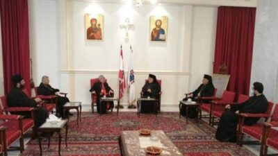 العبسي التقى بطريرك الأرمن الكاثوليك واتصل بالحلبي