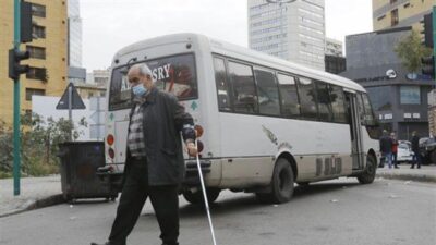 أزمة النقل البرّي “تفقّس” أزمات: اللبنانيّون عالقون في مناطقهم