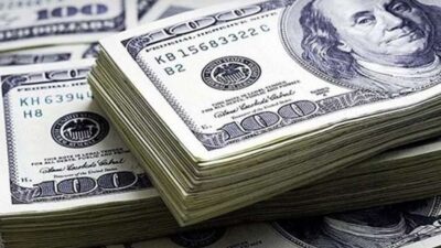 بارتفاعه المعتاد… هذا ما سجله سعر صرف الدولار في السوق السوداء صباح اليوم