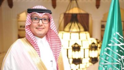 تغريدة لبخاري عن “الحقّ والباطل”.. ماذا قال؟!