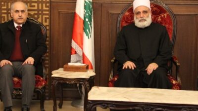 شيخ العقل التقى أبو الحسن وبحث مع زواره في قضايا اجتماعية وإسكانية