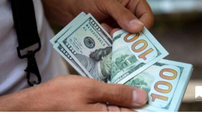سوق الدولار.. هذا ما شهدته خلال الساعات الماضية