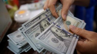 تراجع مستمرّ في سعر الدولار
