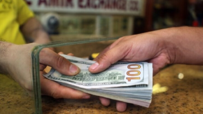 انهيار قياسي لليرة… الدولار فوق الـ34000!
