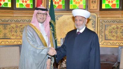 السفير وليد البخاري زار دار الفتوى والتقى المفتي دريان