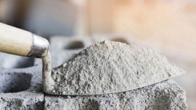 وزارة الصناعة حدّدت سقف سعر بيع طن الترابة