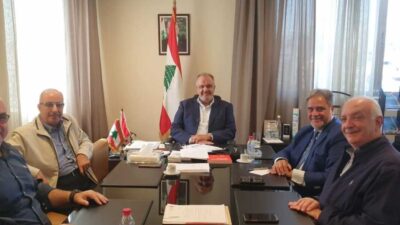 بوشكيان بحث مع نسناس وضع مواصفات في التأمين تؤمن السلامة في المصانع