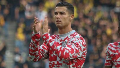 لماذا يرفض الجميع التعاقد مع رونالدو؟