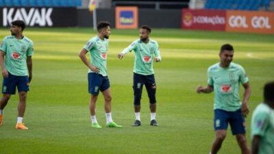 إصابة نيمار لا تقلق تيتي المعجب بانطلاقة مهاجمه البرازيلي