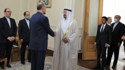 سفير الإمارات يصل طهران لاستئناف مهامه الدبلوماسية