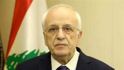 طه ناجي: مركبٌ جديد يفارقنا أهلُه بلا وداع