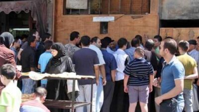 كميات الطحين تقلّصت.. هل تعود الطوابير أمام الأفران؟
