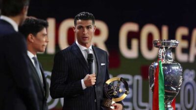 رونالدو يحسم الجدل: لن أعتزل دوليًا قبل عام 2024!