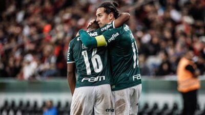 بالميراس يلامس لقب الدوري البرازيلي