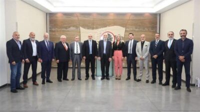 جعجع بحث مع وفد من مصلحة أصحاب العمل شؤون القطاع