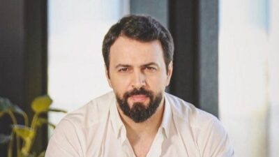 تيم حسن ينعى الراحل قمر الزمان علوش بهذه الكلمات