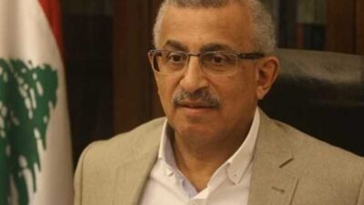 أسامة سعد على تويتر: إحتجاج أولي أمام شركة المياه صباح اليوم… ربما يلتحق بهم إخوانهم ورفاقهم في اقرب وقت