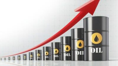 ضعف الدولار وانخفاض مخزونات الوقود الأميركية يدفعان بالنفط صعودًا