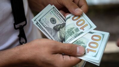 ارتفاع كبير في سعر صرف الدولار
