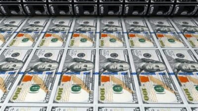 اليكم سعرُ دولار السوق السوداء اليوم الأحد
