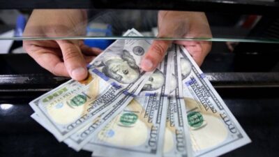 سعرُ دولار السوق السوداء صباح اليوم الإثنين