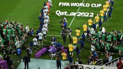 إنطلاق مباراة ‎الأرجنتين و ‎أستراليا ضمن مباريات دور الـ 16