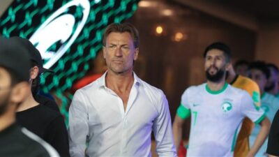 ثقة السعوديين لم تهتز في رينارد
