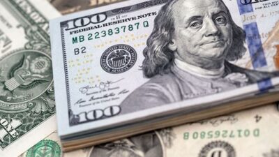 سعرُ دولار يحلق  السوق السوداء مساء اليوم