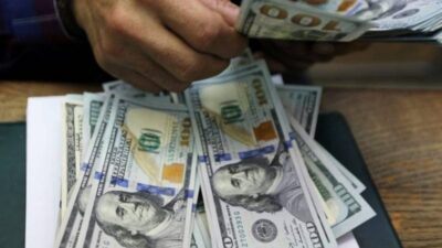 تهريب” الدولار خارج الحدود.. أين القضاء؟