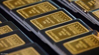 أسعار الذهب تستقر مع تحول التركيز لكلمة رئيس الفيدرالي