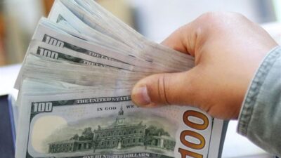 ارتفاع دولار السّوق السّوداء… وهذا سعره!