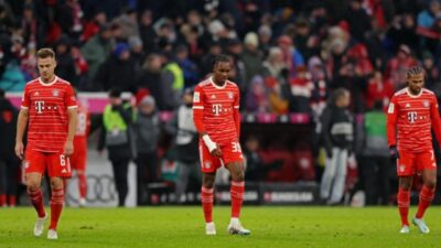 الدوري الألماني.. بايرن يكتفي بالتعادل الثالث على التوالي