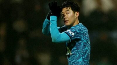سون يقود توتنهام لعبور بريستون في كأس الاتحاد الإنجليزي