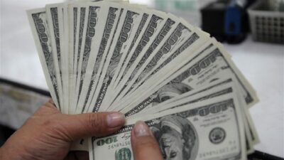 لبنان أمام مفترق طرق.. وتهديد بوصول الدولار الى 100 ألف