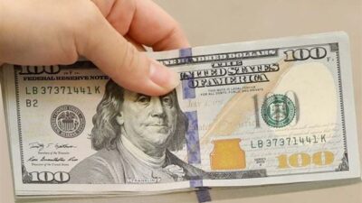 سعرُ دولار السوق السوداء صباح اليوم