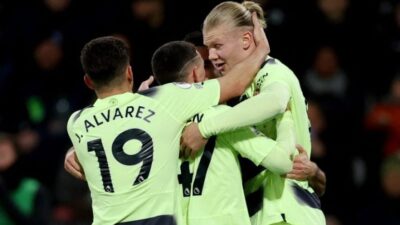 مانشستر سيتي يتألق بفوز ثمين على بورنموث (4-1)
