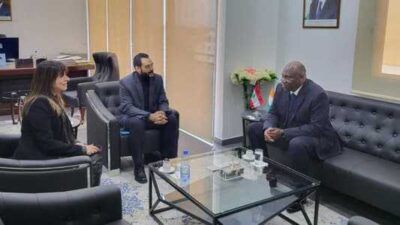 سفير ساحل العاج بحث مع أبو حيدر في التحضيرات لمعرض لبنانيّ