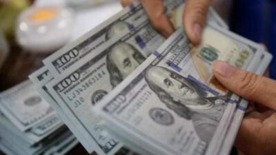 ارتفاع جديد لـ “الدولار الأسود”.. كم سجّل؟