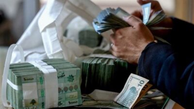 لهذا لم يتراجع الدولار مع عودة المصارف