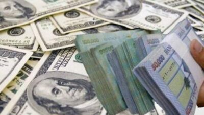 دولار السوق السوداء على مشارف الـ 80