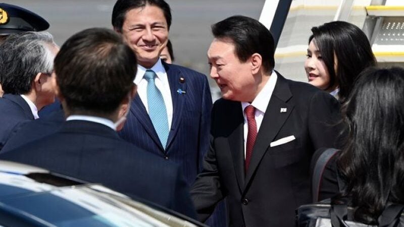 زيارة تاريخية.. رئيس كوريا الجنوبية يصل اليابان - ناشطون