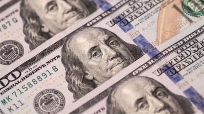 سعرُ دولار السوق السوداء صباح اليوم الجمعة