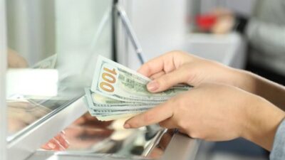 سعرُ دولار السوق السوداء صباح اليوم