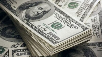 سعرُ دولار السوق السوداء مساء اليوم