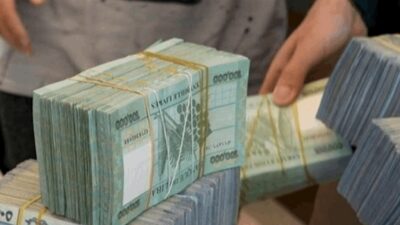 بشأن طباعة ورقة نقديّة كبيرة… خبير إقتصاديّ لبنانيّ يُحذّر من أمر خطيرٍ جداً
